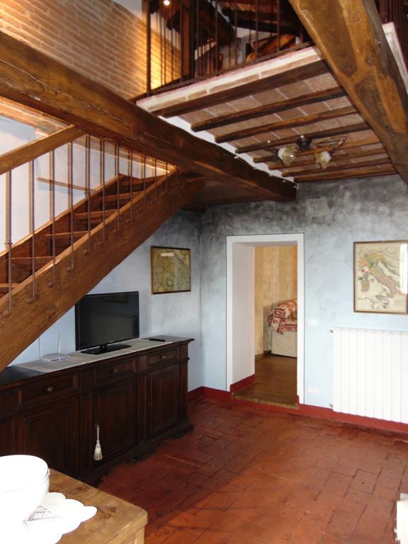 Apartament Domus Ghibellinae- Fonte Di San Benedetto Cortona Pokój zdjęcie