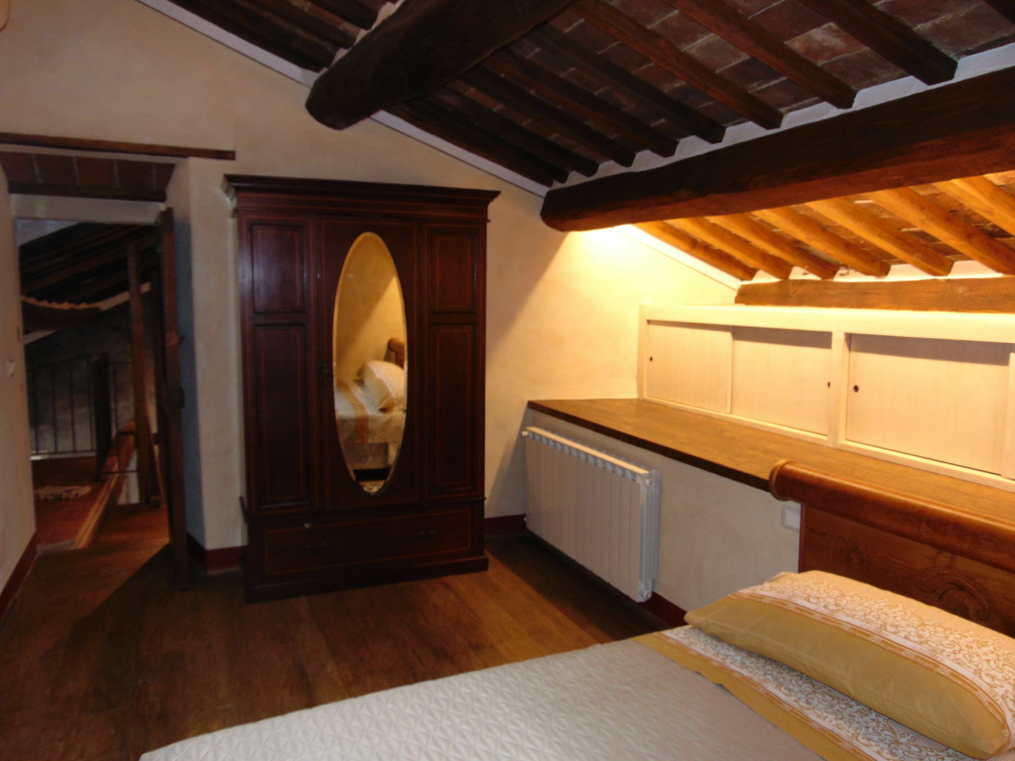Apartament Domus Ghibellinae- Fonte Di San Benedetto Cortona Zewnętrze zdjęcie